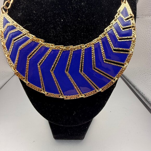Anne Klein Statement Bib Necklace Blue Enamel Gold Tone Geometric Chevron - Picture 6 of 7